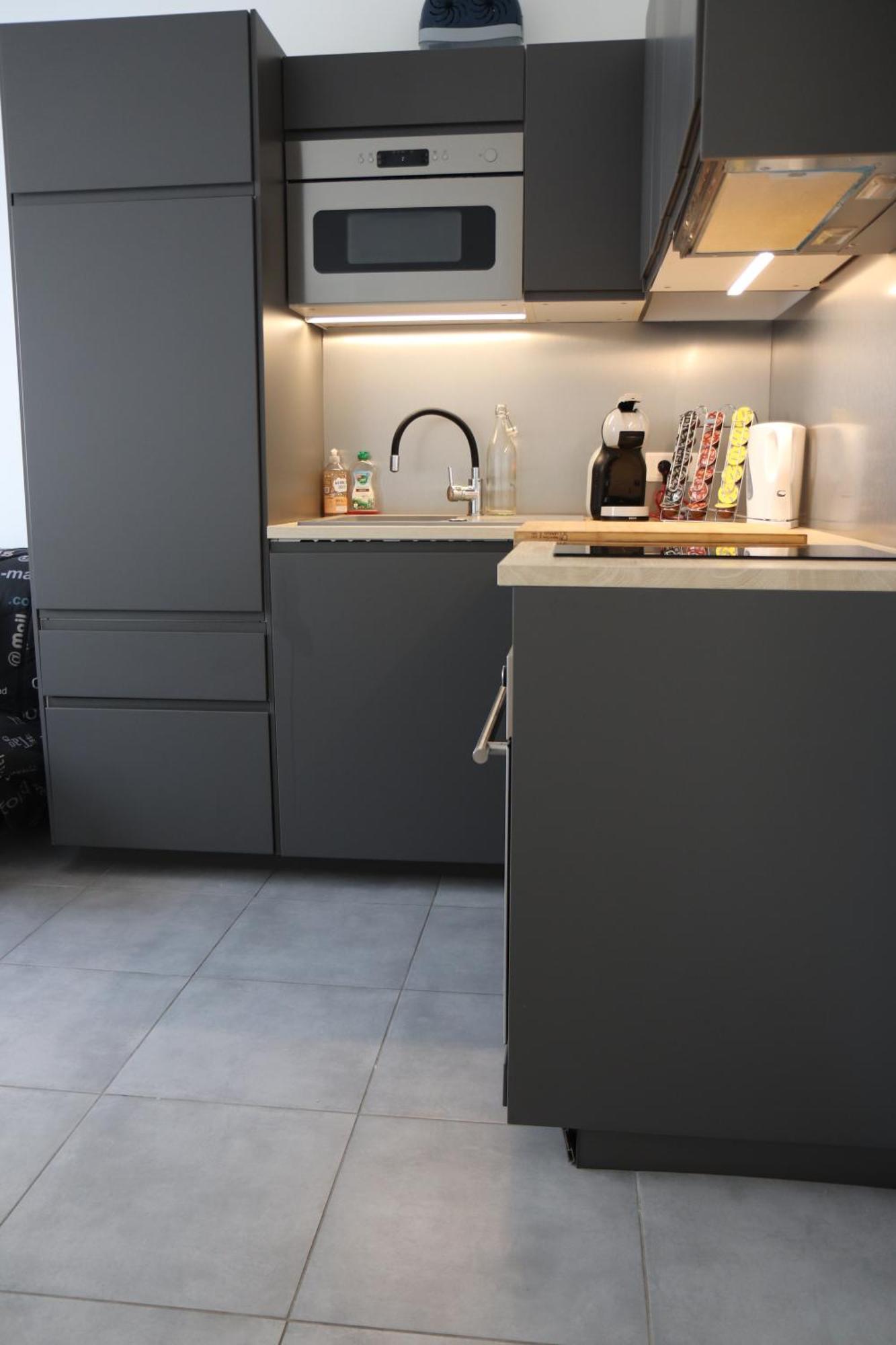 Appartement rénové en RDC au cœur du Grau du Roi Le Grau-du-Roi Esterno foto